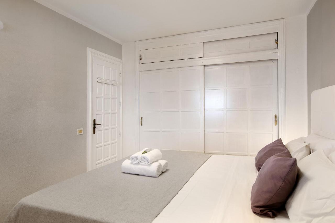 Fuentes Apartment